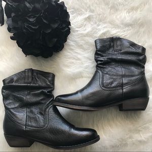 NWT Black Steve Madden Ankle Boots